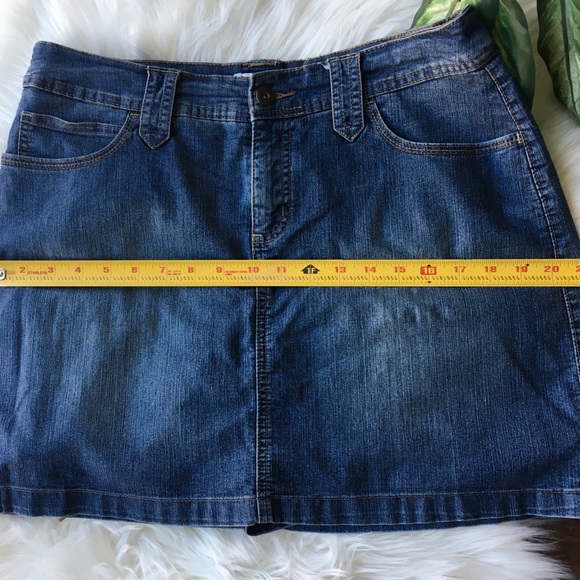 St. John’s bay shorts and denim skirt - Picture 6 of 8